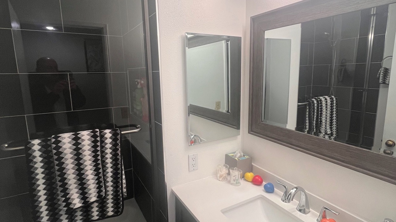 Photo of Bathroom in Newhall