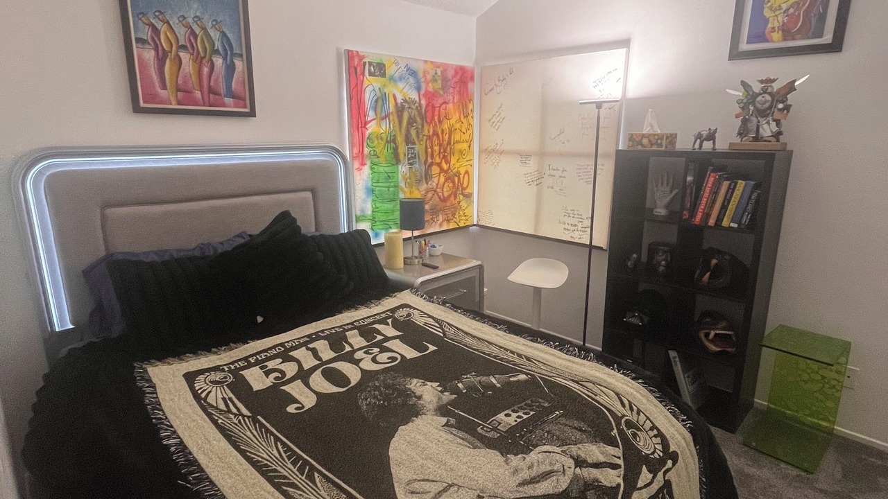 Photo of Bedroom in Newhall