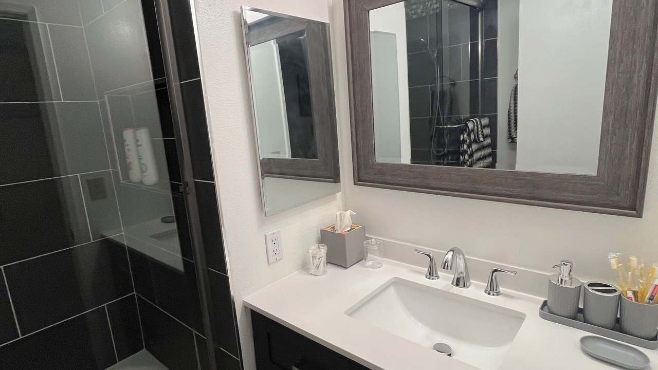 Photo of Bathroom in Newhall