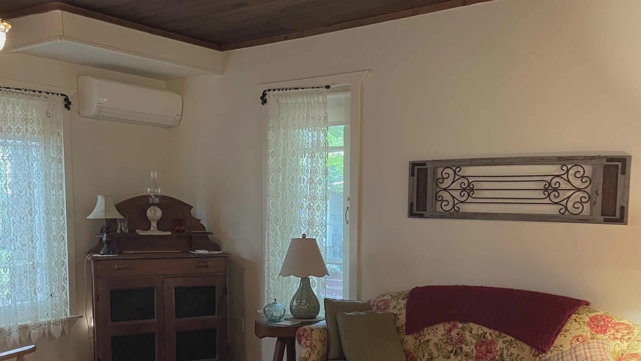 Photo of Livingroom in Mount Gretna Heights
