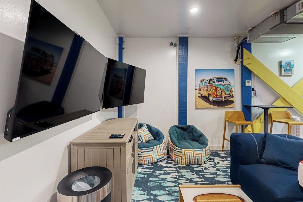 Photo of Livingroom in Surf City