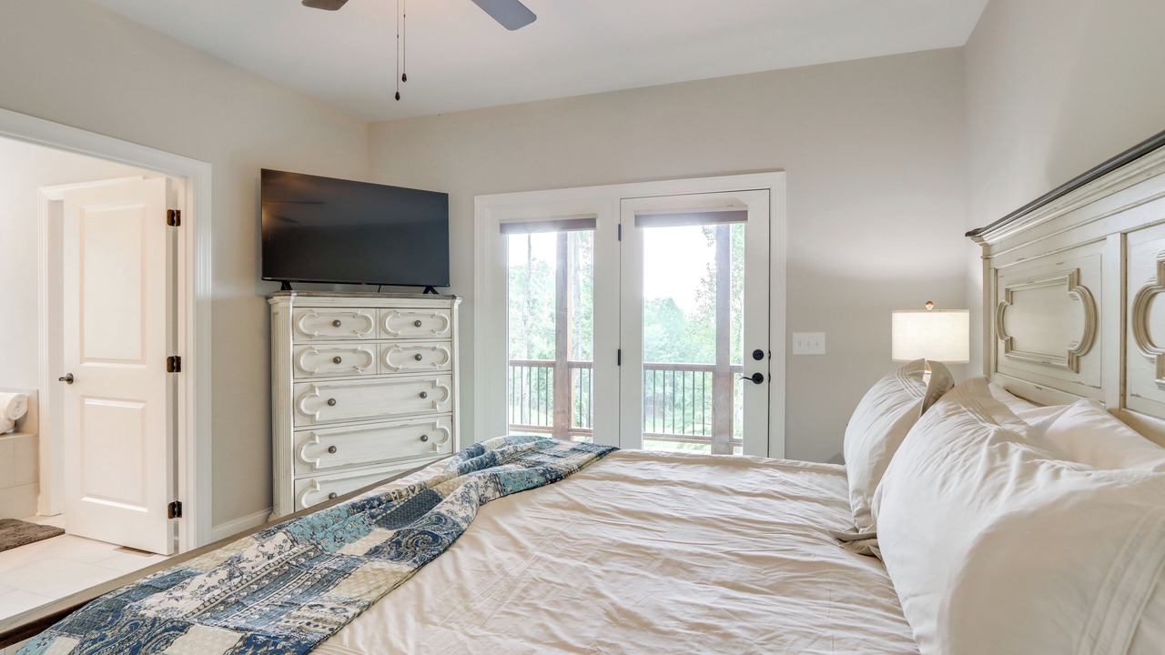 Photo of Bedroom in Blairsville