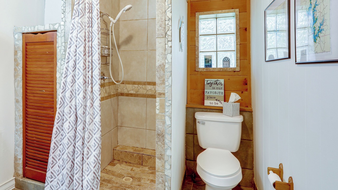 Photo of Bathroom in Mountain Home