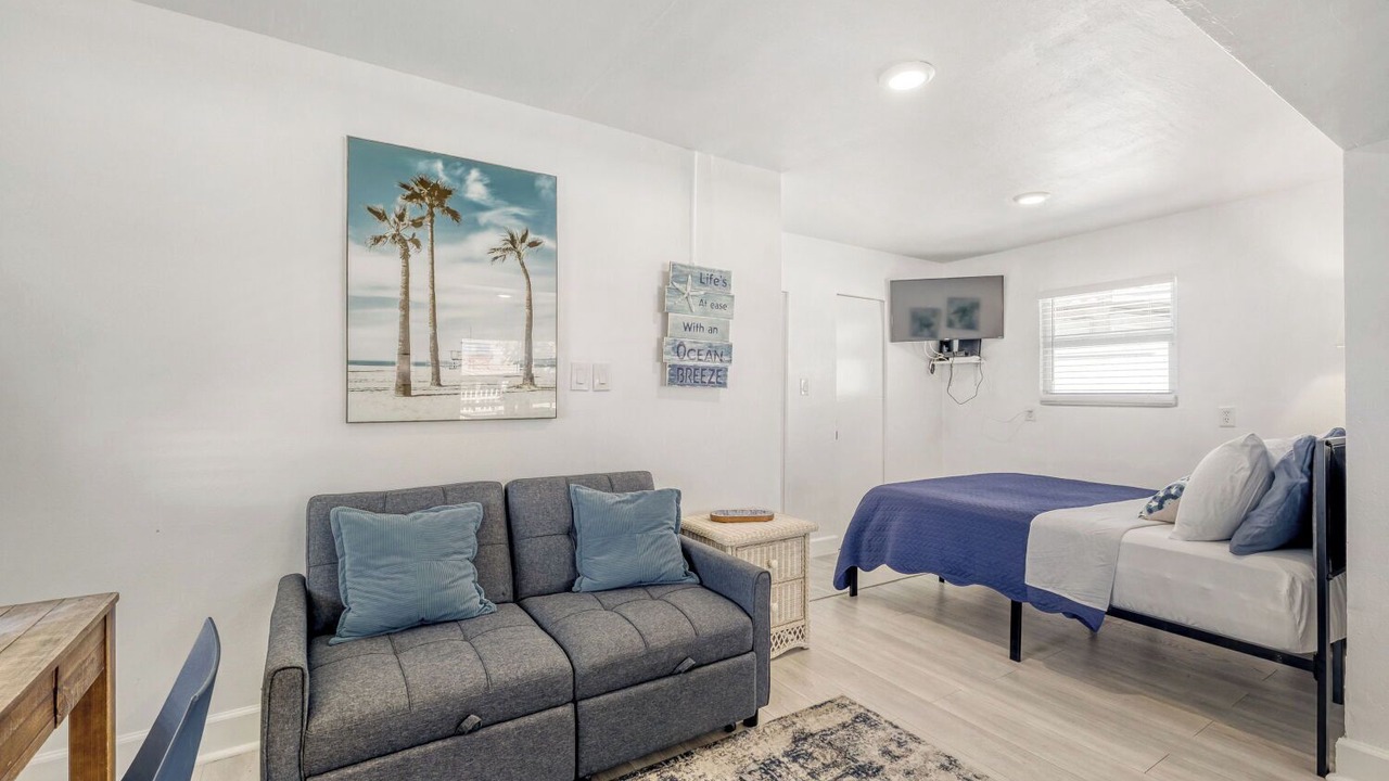 Photo of Bedroom in Tropic