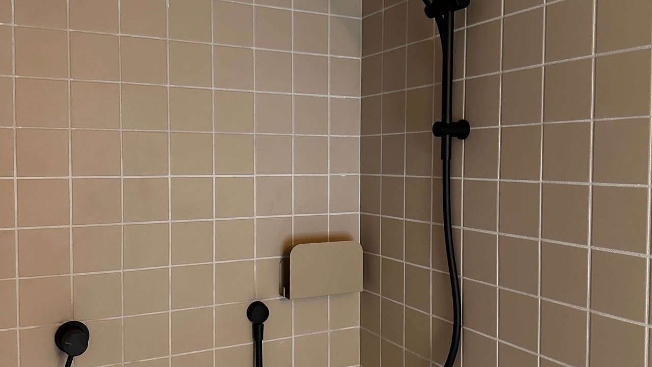 Photo of Bathroom in Praranger