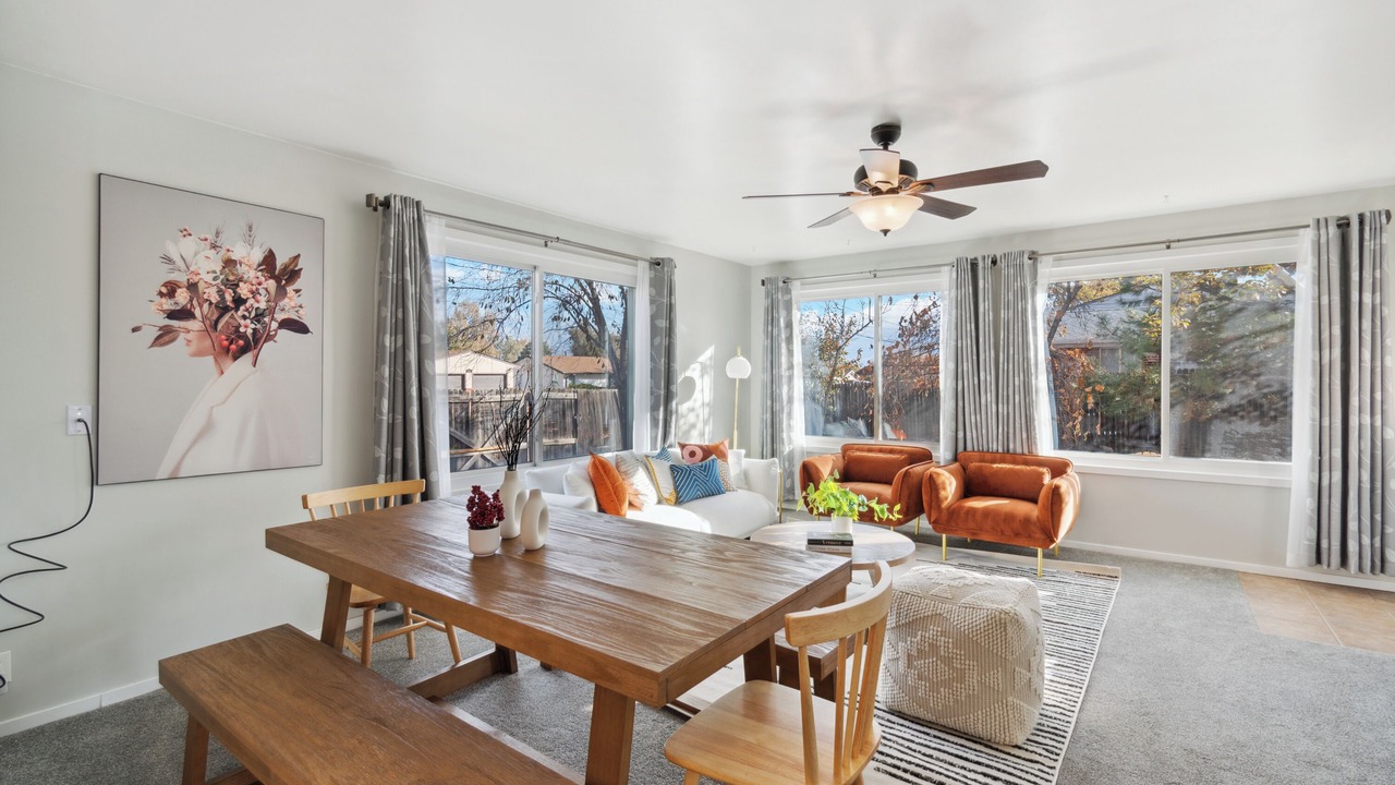 Photo of Livingroom in Lamar Heights Area