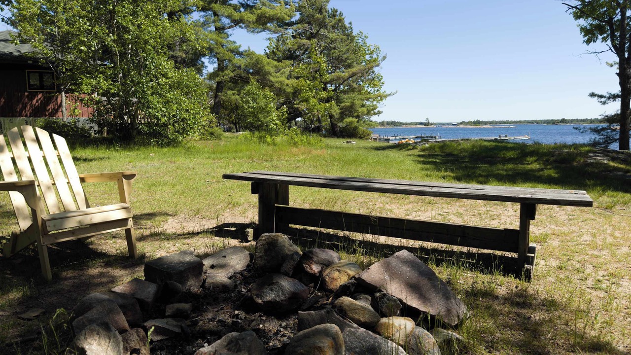 Photo of Outdoor in Carling
