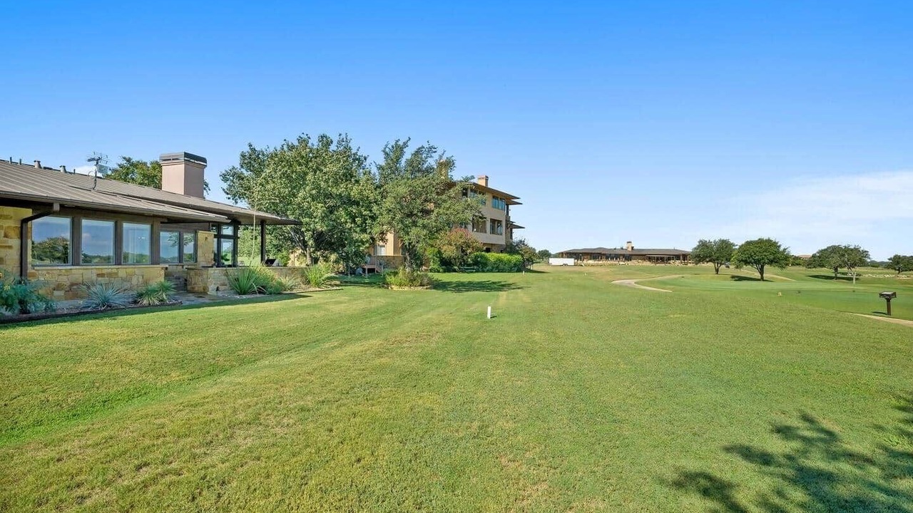 Photo of Outdoor in Lakecliff On Lake Travis