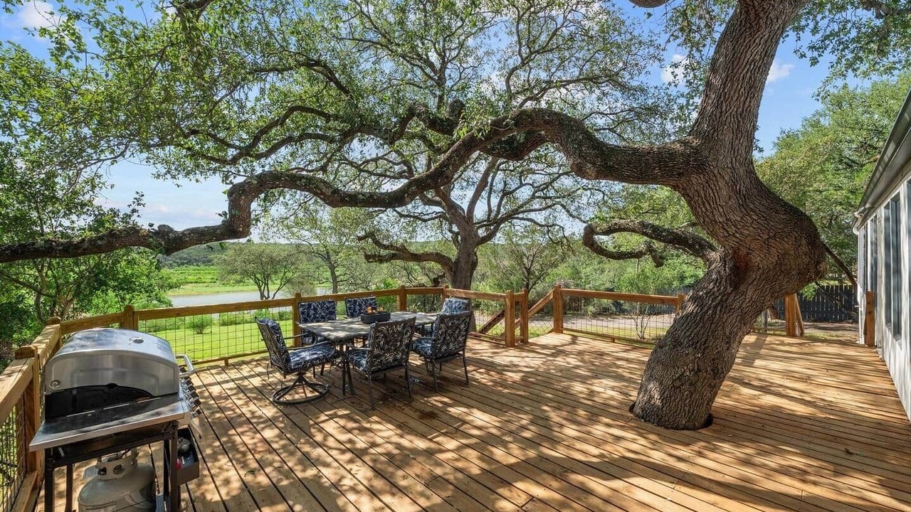 Photo of Outdoor in Spicewood