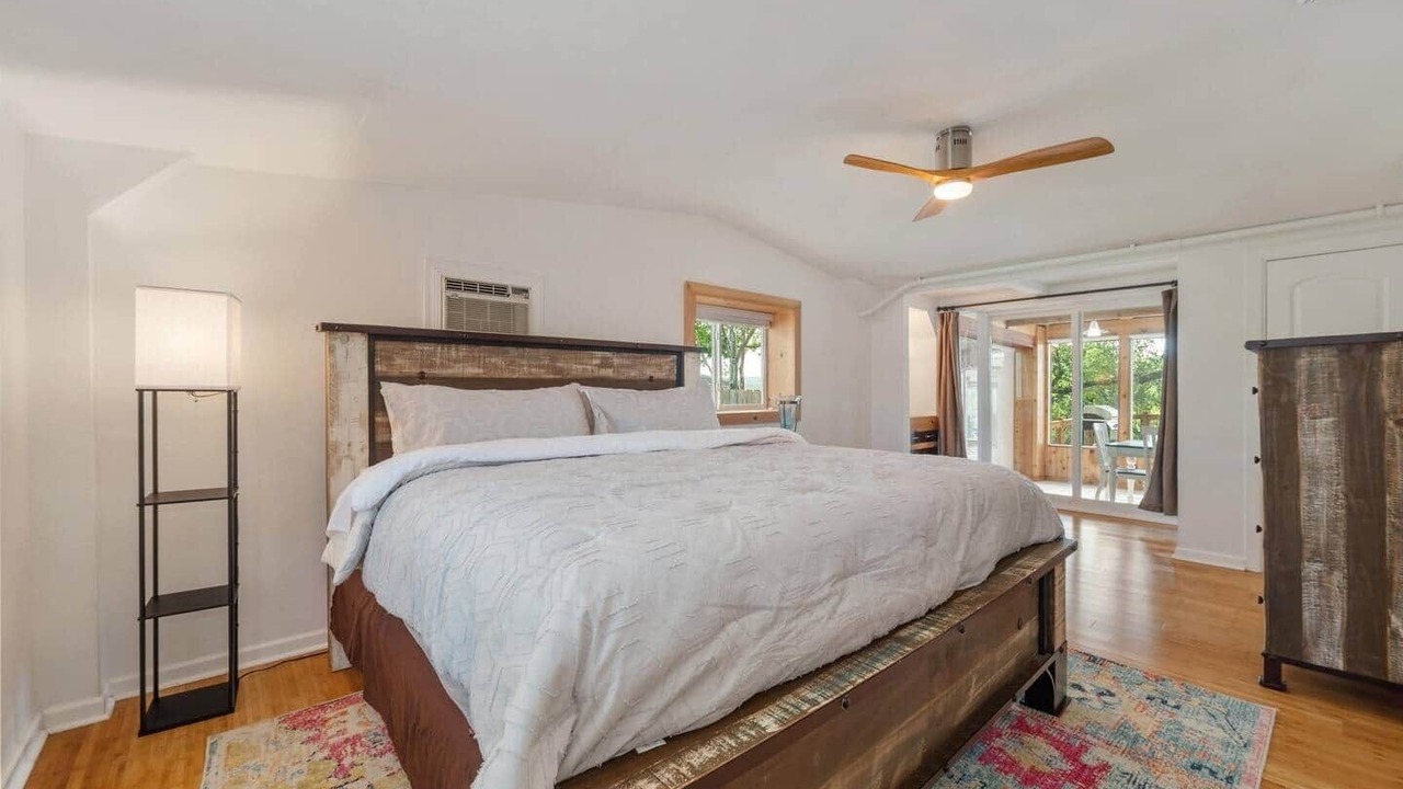 Photo of Bedroom in Spicewood