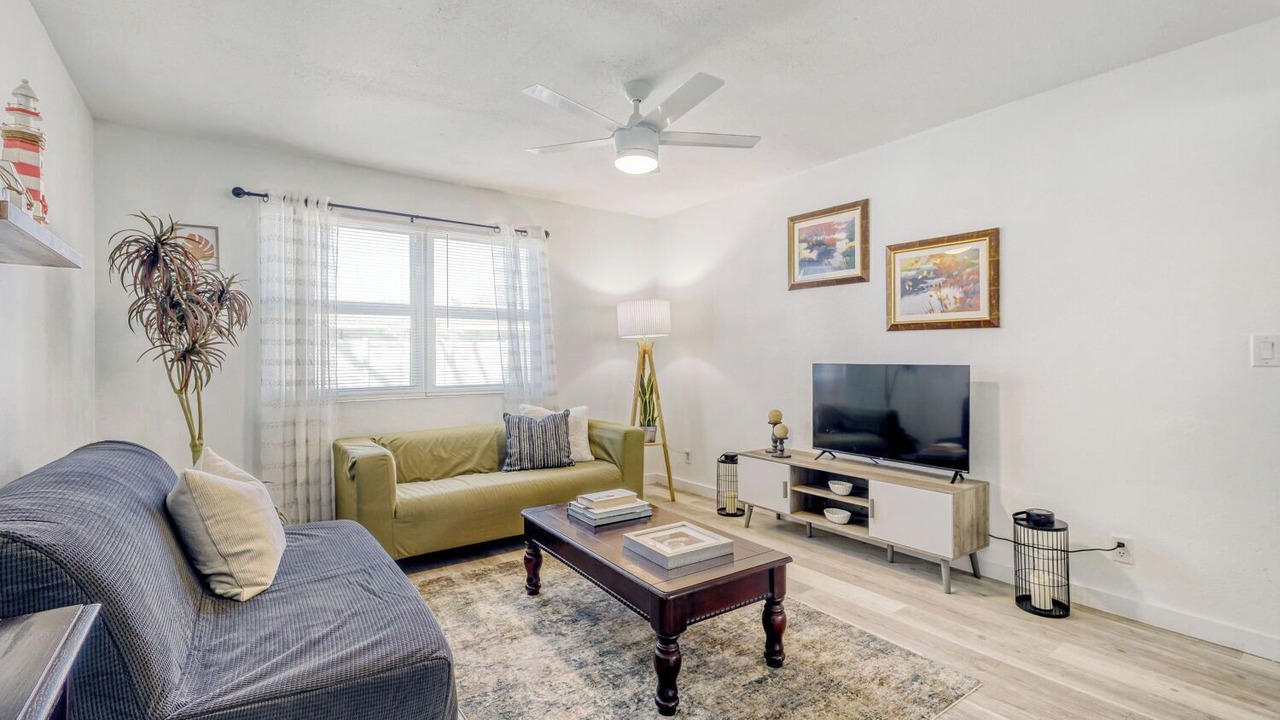 Photo of Livingroom in Tropic