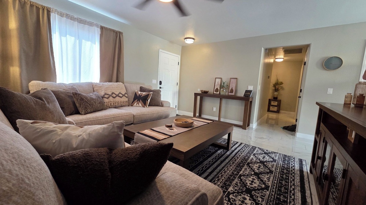 Photo of Livingroom in Suncliff
