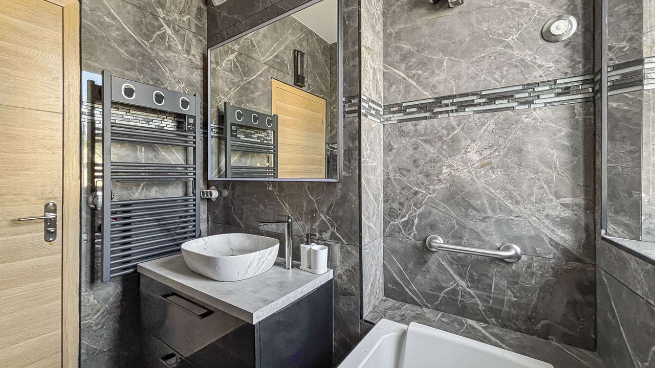 Photo of Bathroom in Triel-sur-Seine
