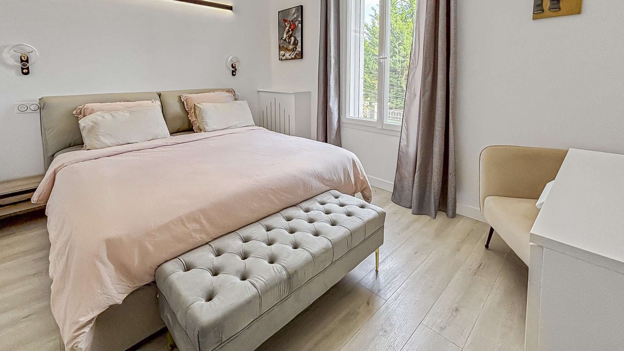 Photo of Bedroom in Triel-sur-Seine