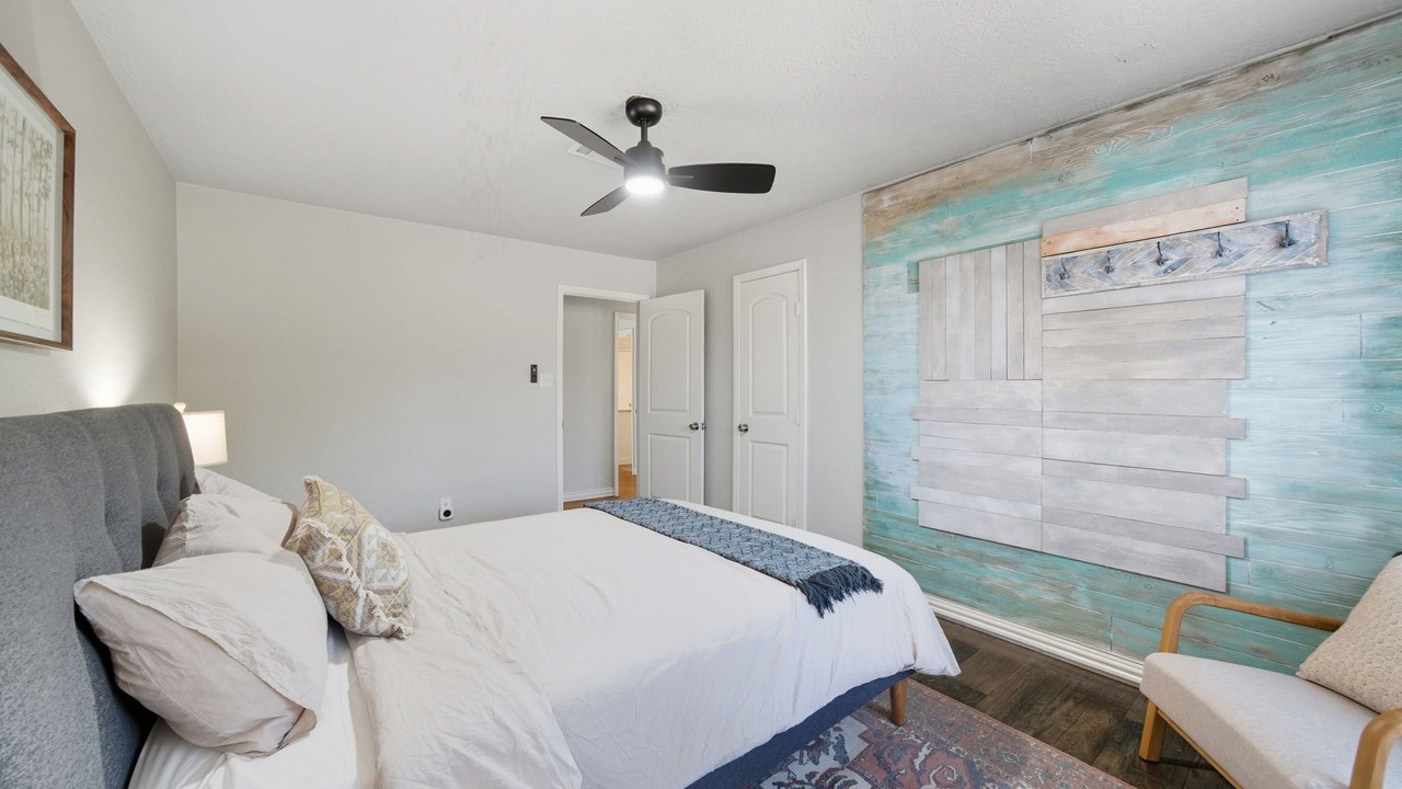 Photo of Bedroom in Spring