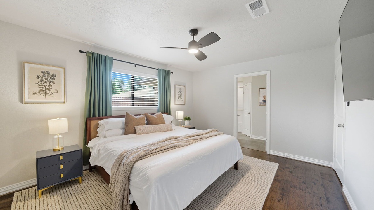 Photo of Bedroom in Spring