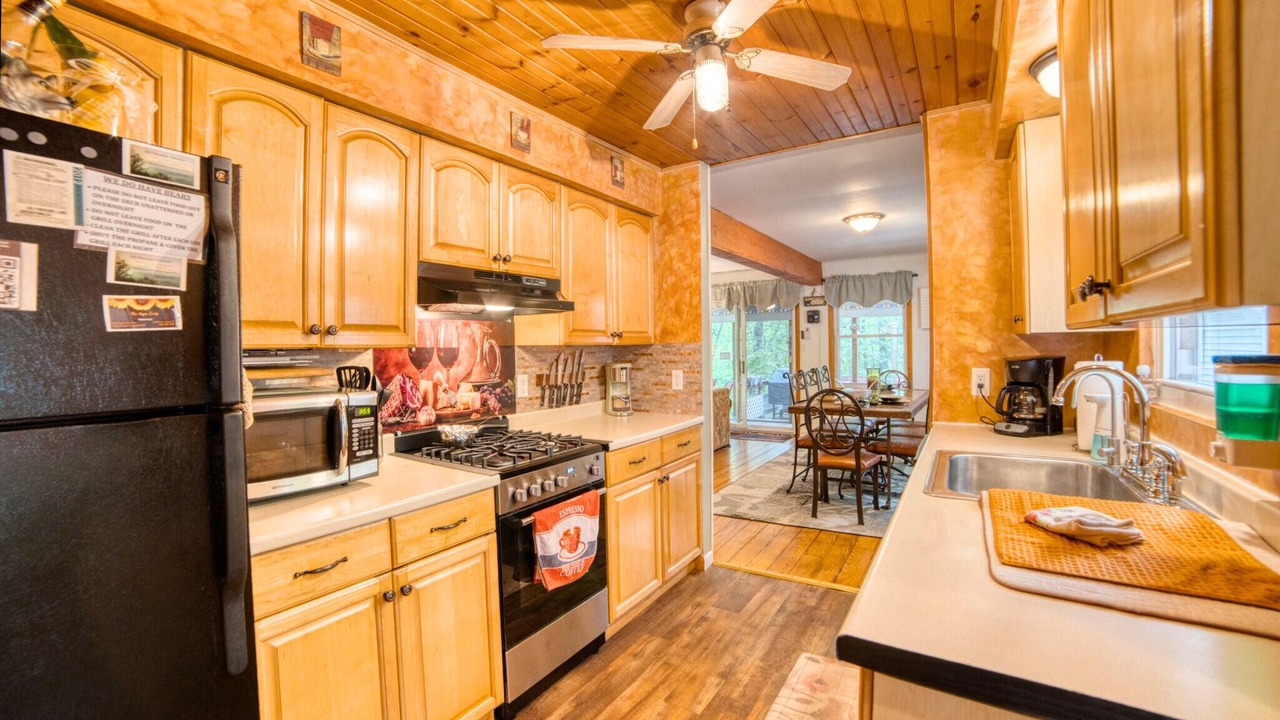 Photo of Kitchen in Greentown