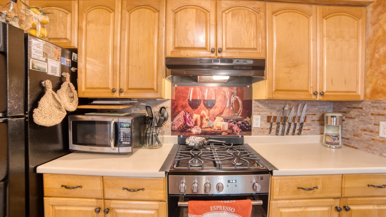 Photo of Kitchen in Greentown