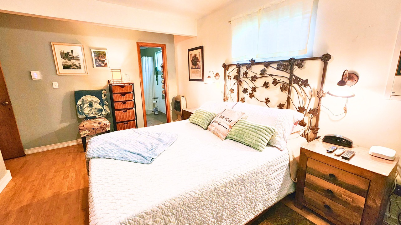 Photo of Bedroom in Greentown