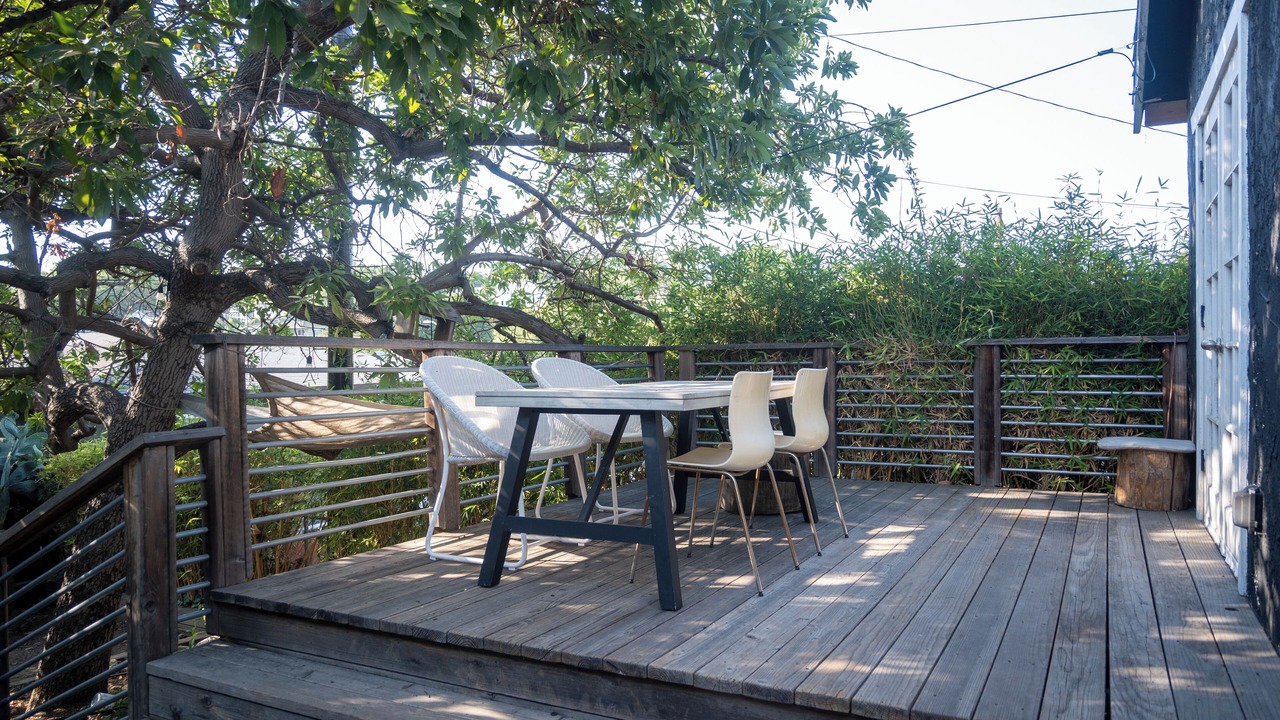 Photo of Outdoor in Silver Lake