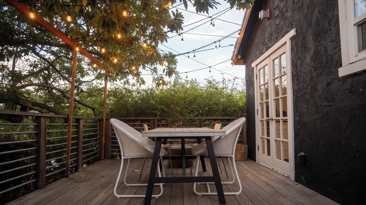 Photo of Outdoor in Silver Lake