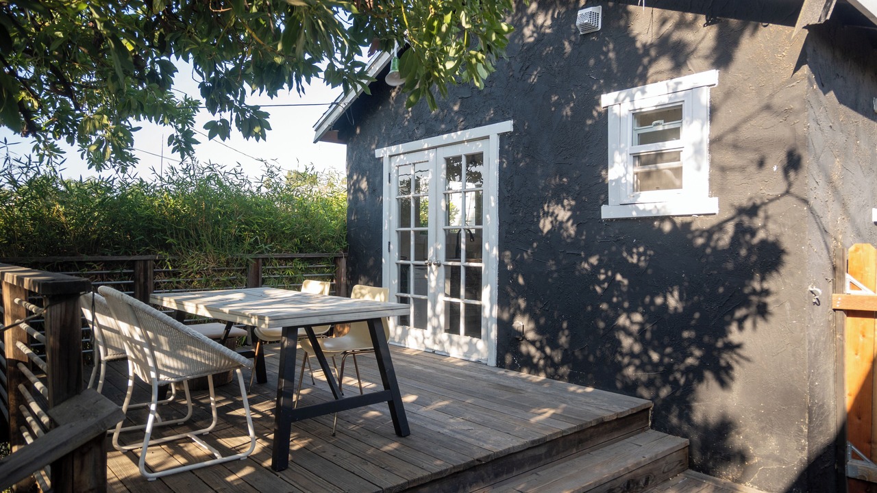 Photo of Outdoor in Silver Lake