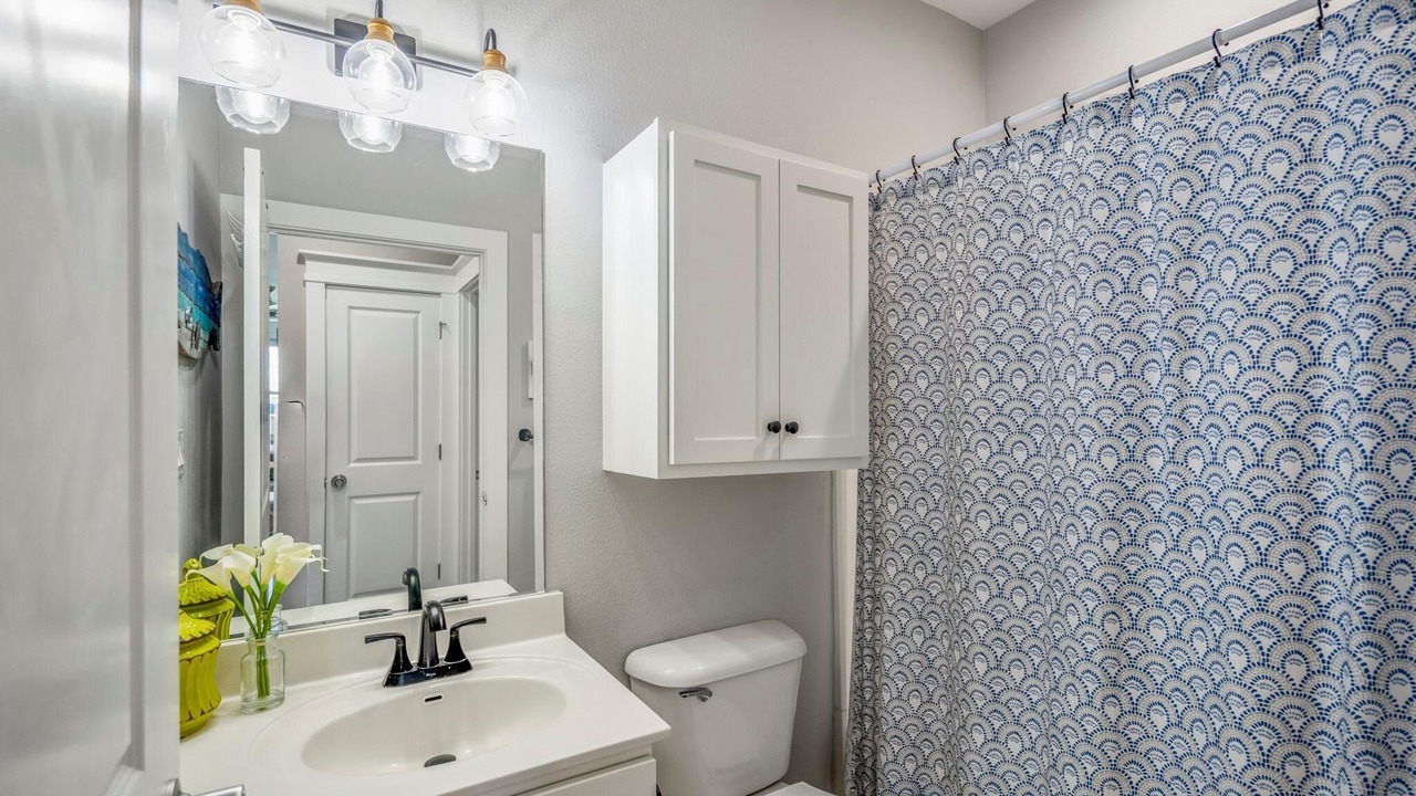 Photo of Bathroom in Red Fish Cove