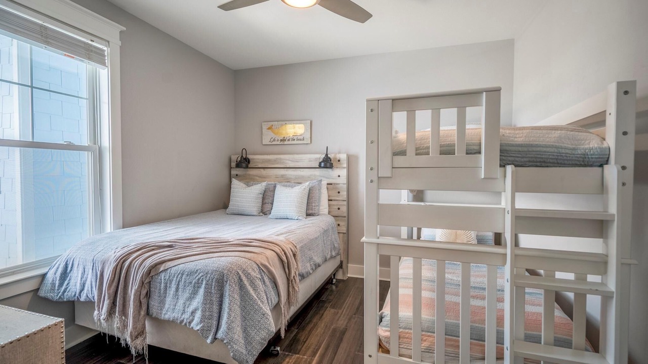 Photo of Bedroom in Red Fish Cove