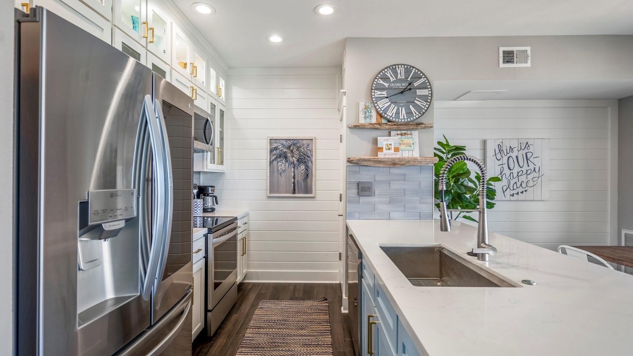 Photo of Kitchen in Red Fish Cove