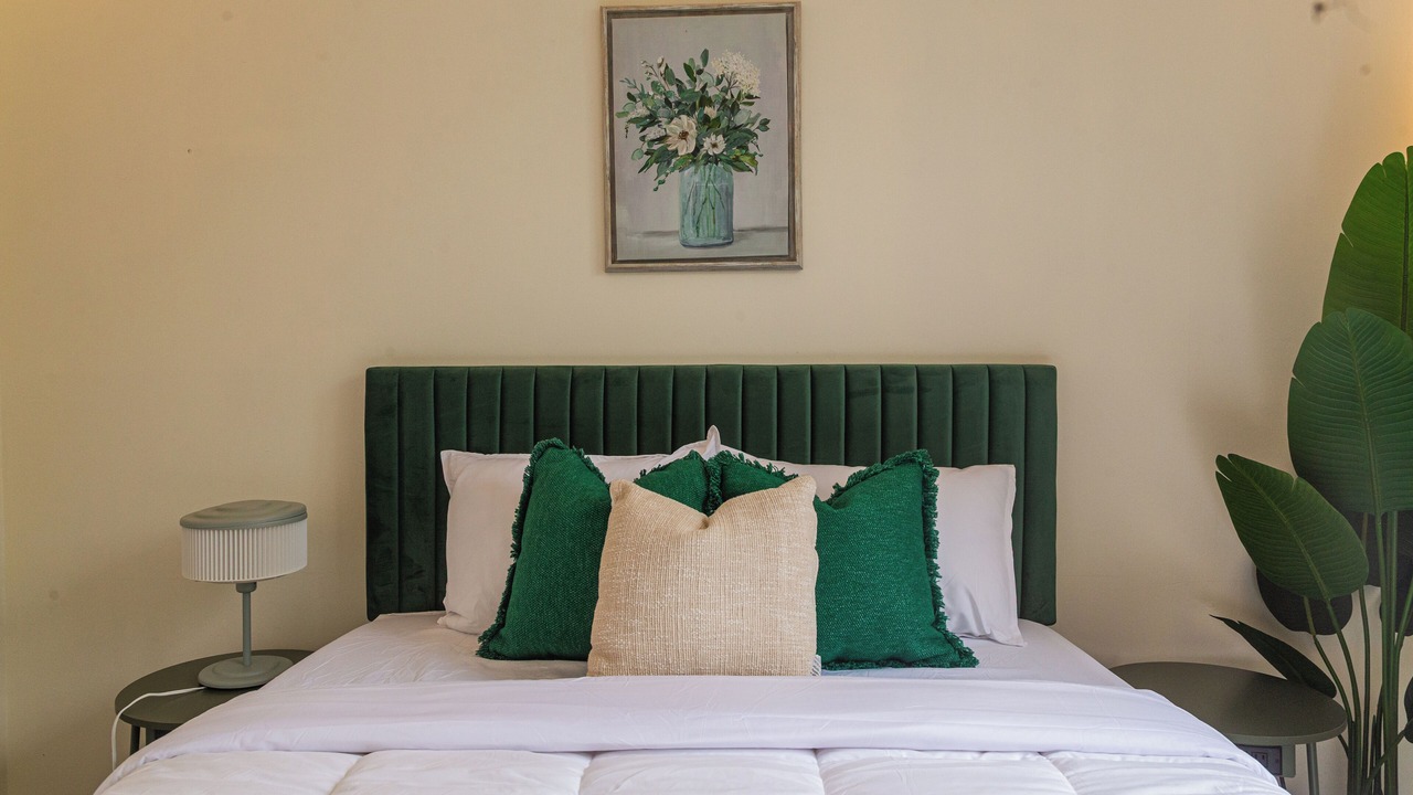 Photo of Bedroom in Alexandria West