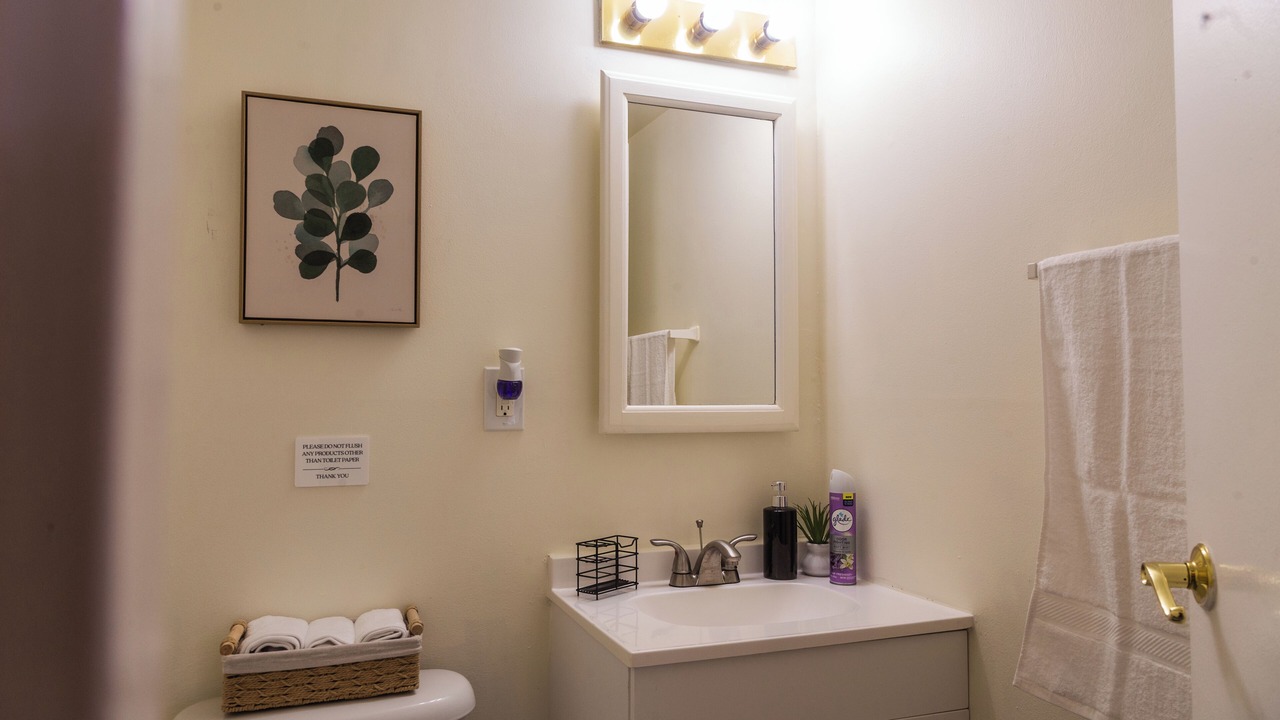 Photo of Bathroom in Alexandria West