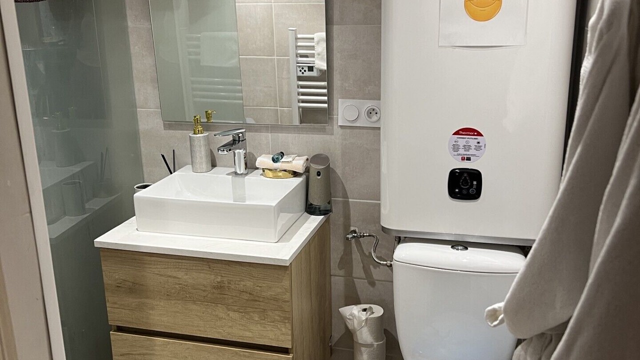 Photo of Bathroom in Le Beausset