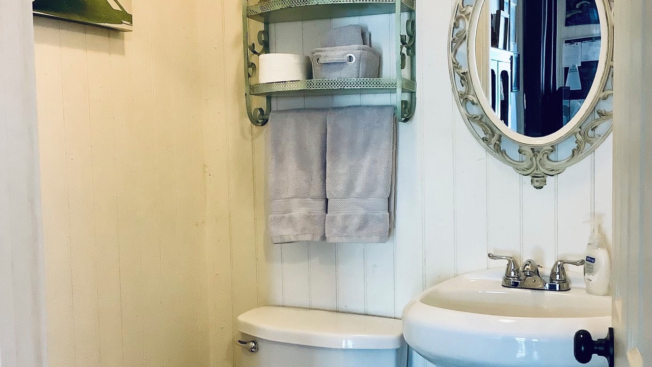 Photo of Bathroom in Near East Side