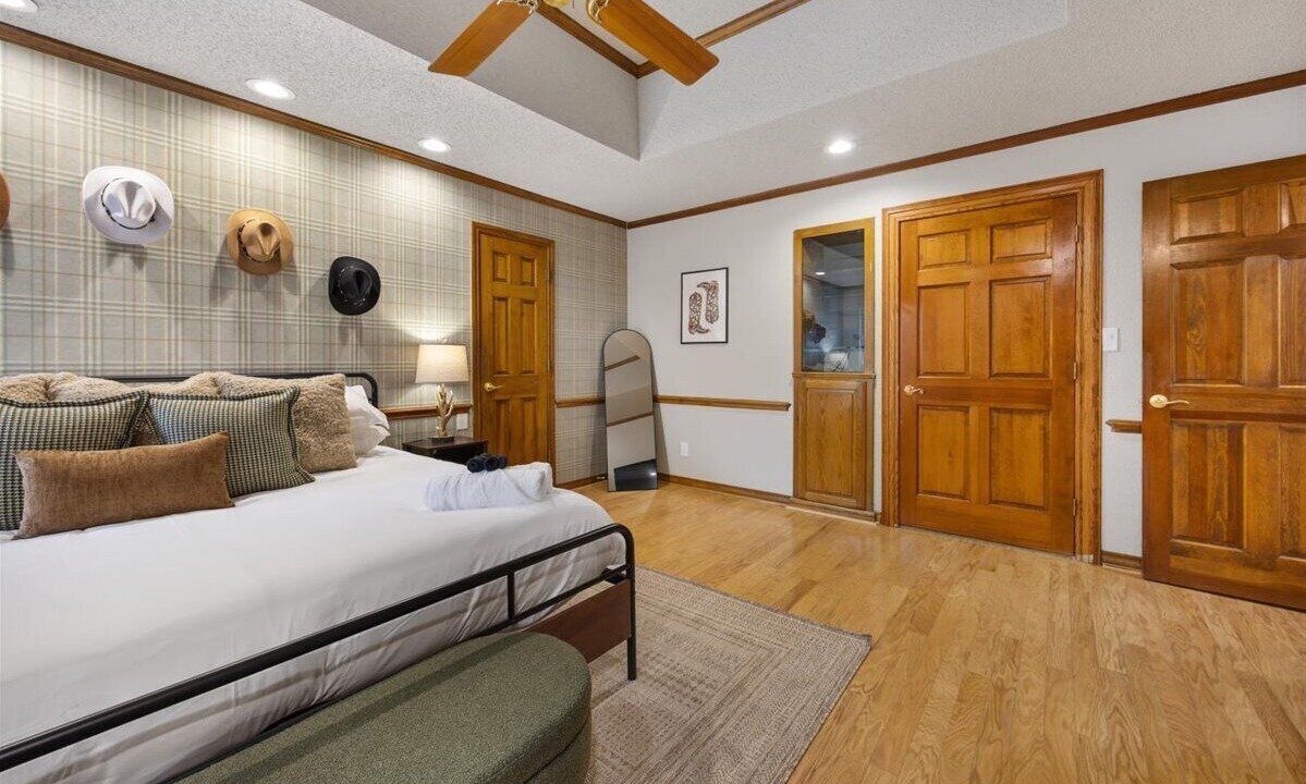 Photo of Bedroom in South Arlington