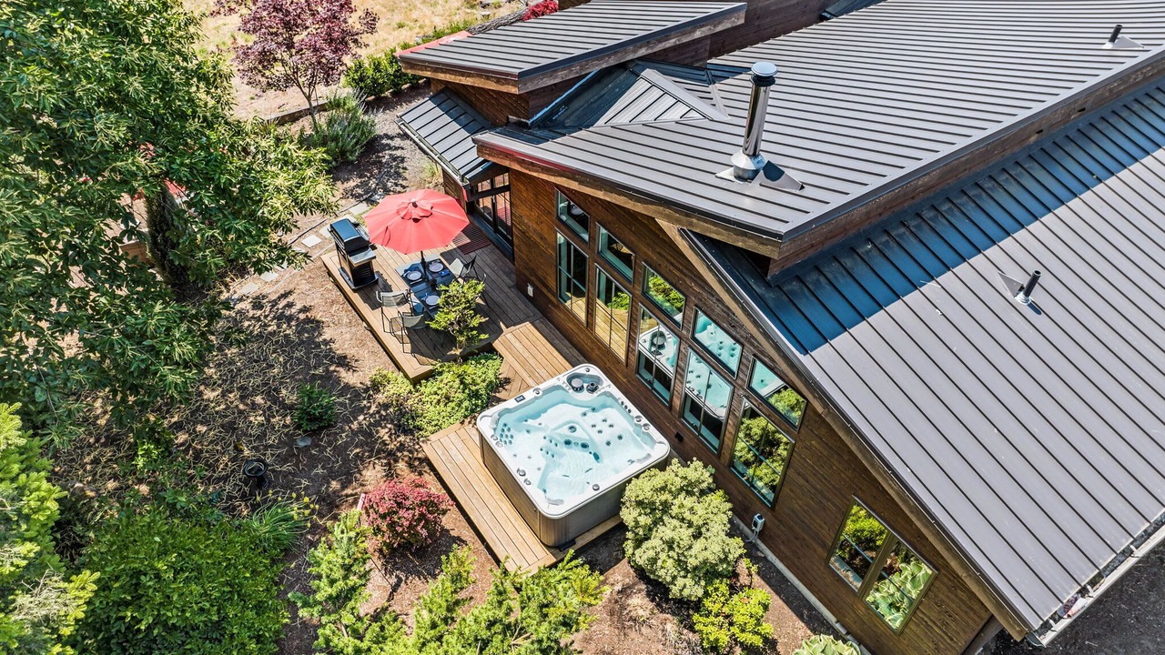 Photo of Patio Balcony in Cascade Locks