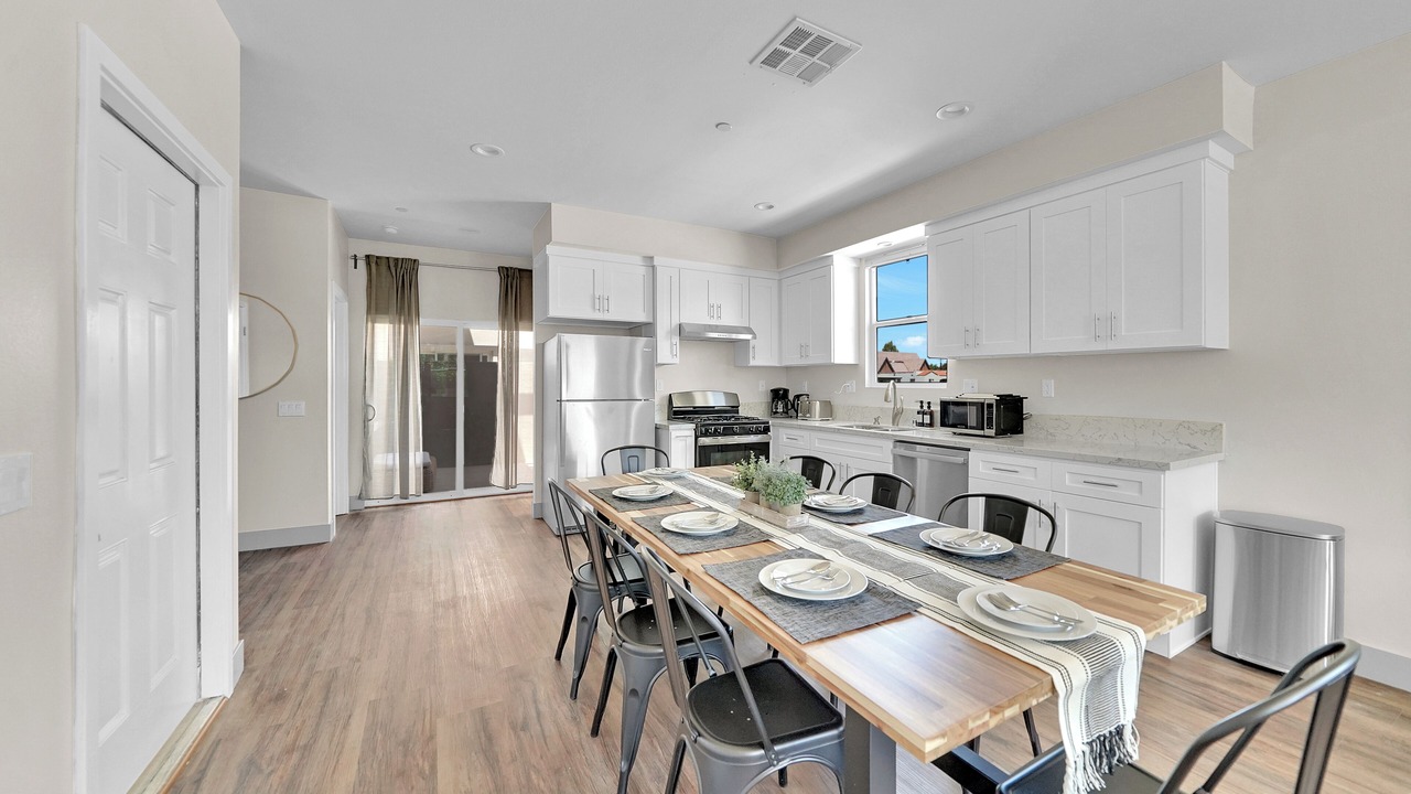 Photo of Kitchen in Midway City