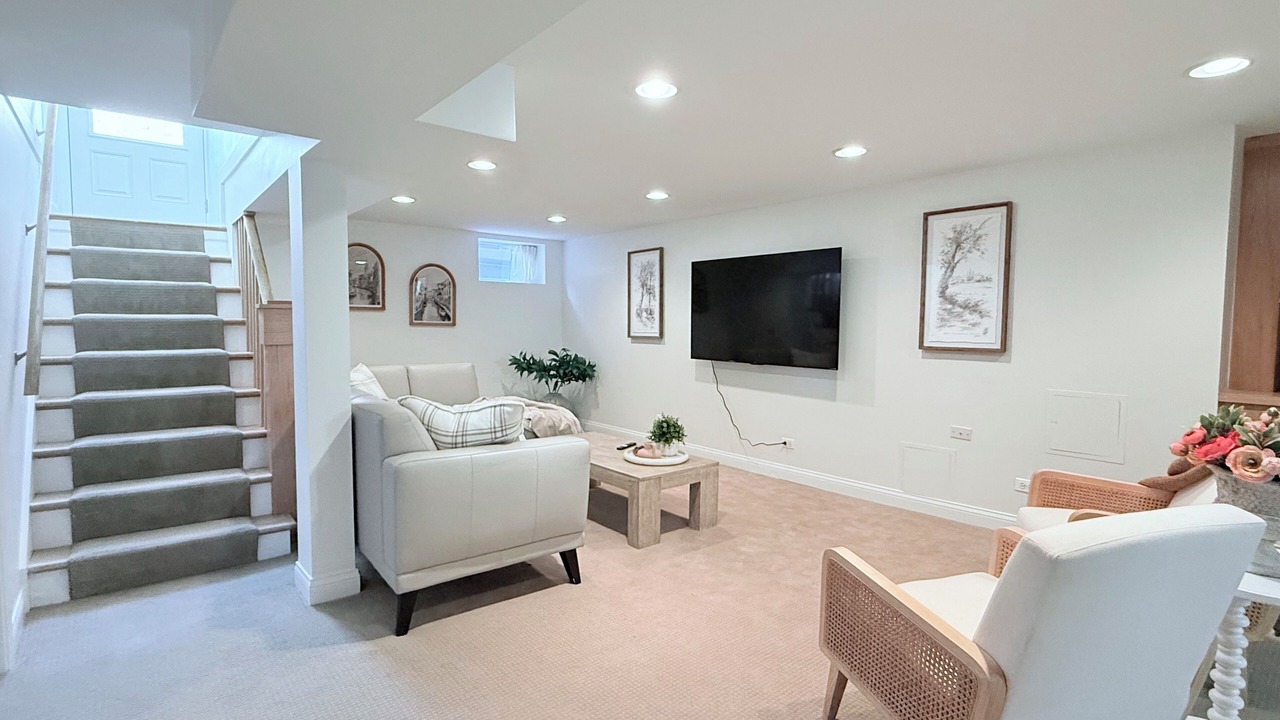 Photo of Livingroom in Arlington Heights