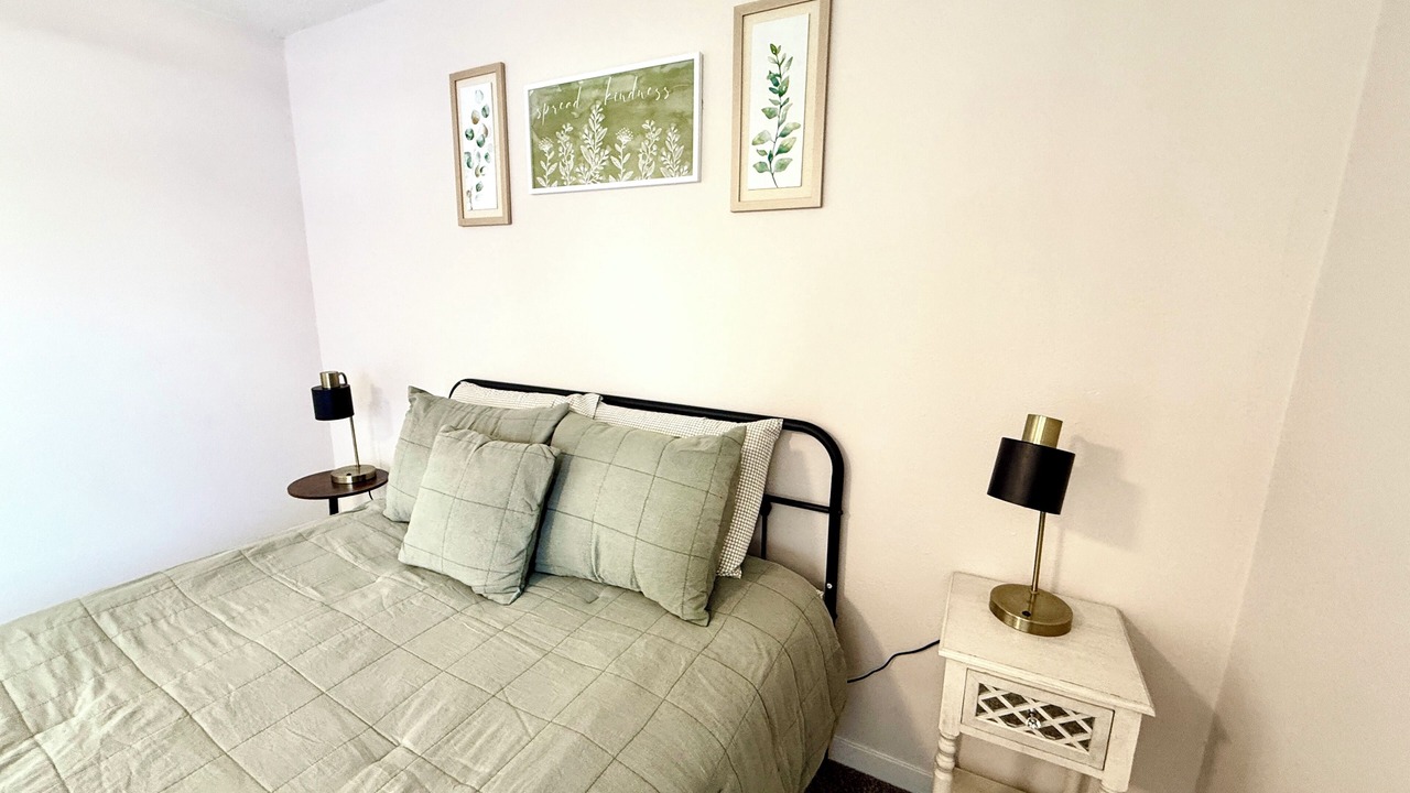 Photo of Bedroom in Cedar Rapids
