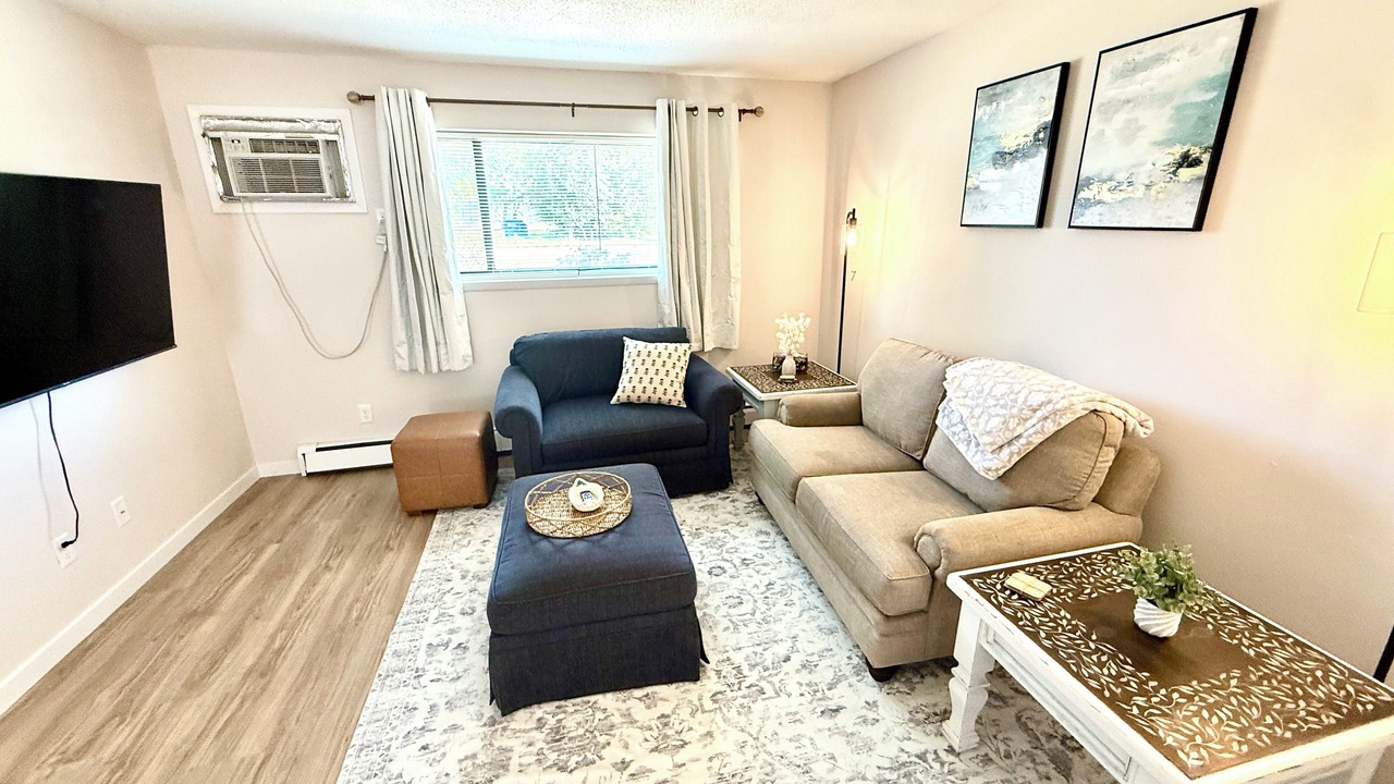 Photo of Livingroom in Cedar Rapids