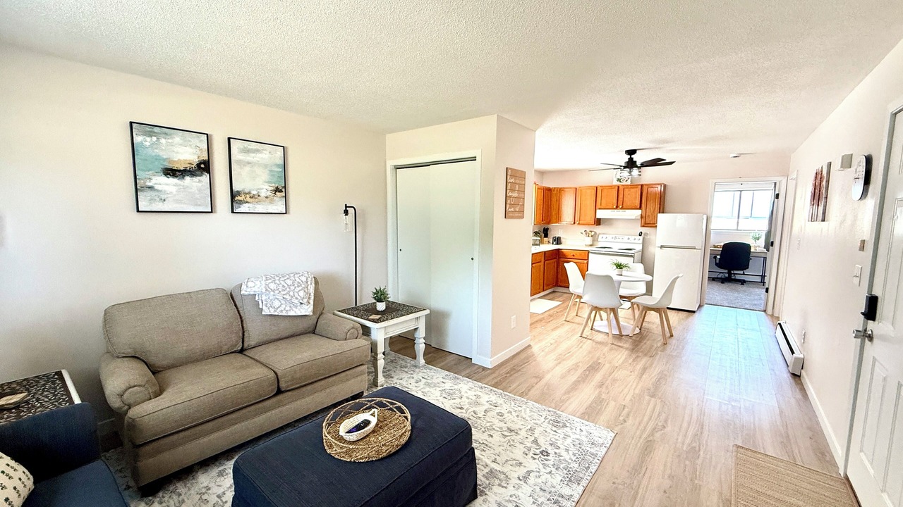 Photo of Livingroom in Cedar Rapids
