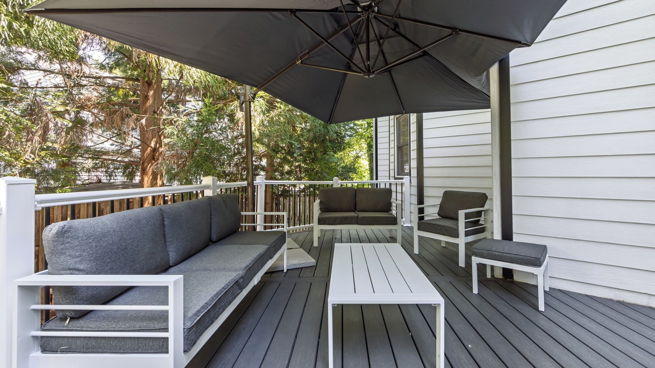 Photo of Patio Balcony in Chevy Chase