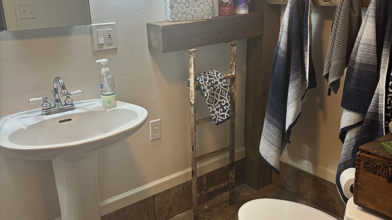 Photo of Bathroom in Fort Scott