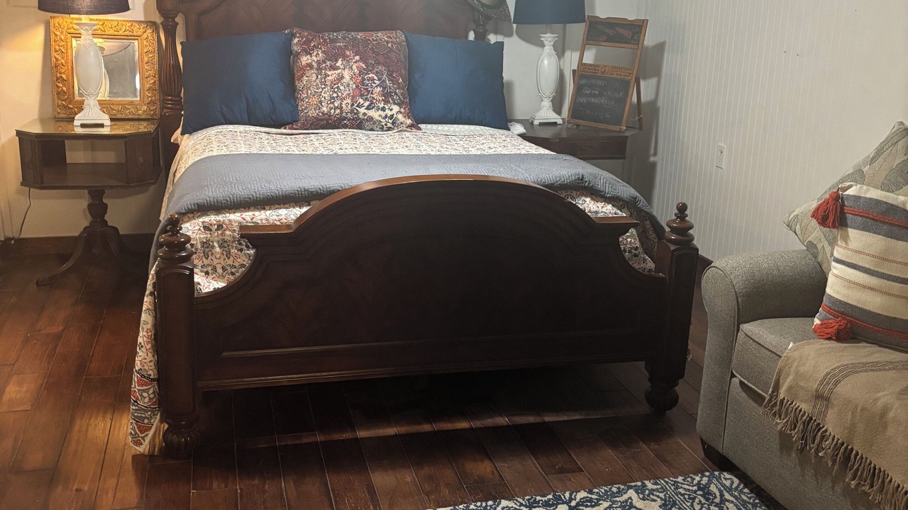 Photo of Bedroom in Fort Scott