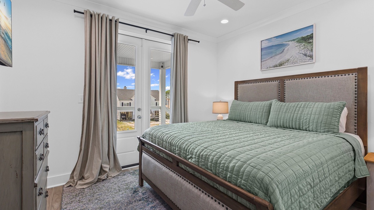 Photo of Bedroom in Audubon Place