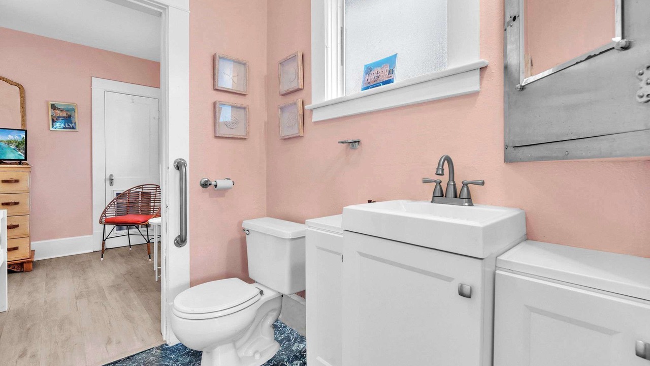 Photo of Bathroom in Tarpon River