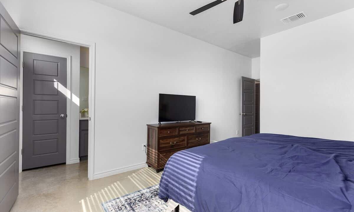 Photo of Bedroom in Temple