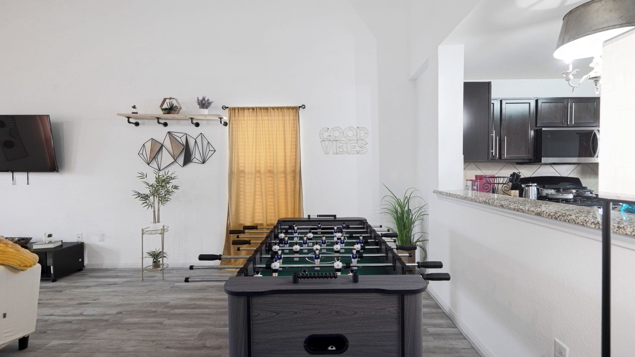 Photo of Bedroom in Kyle