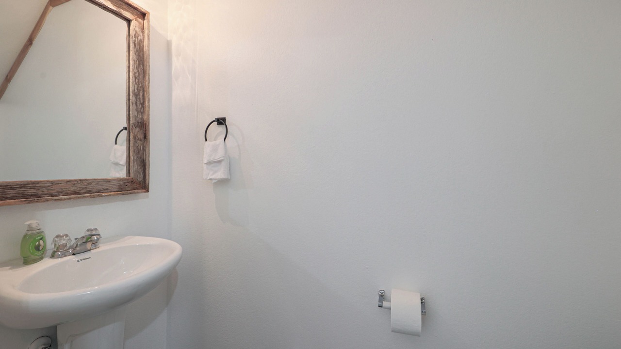 Photo of Bathroom in Kyle