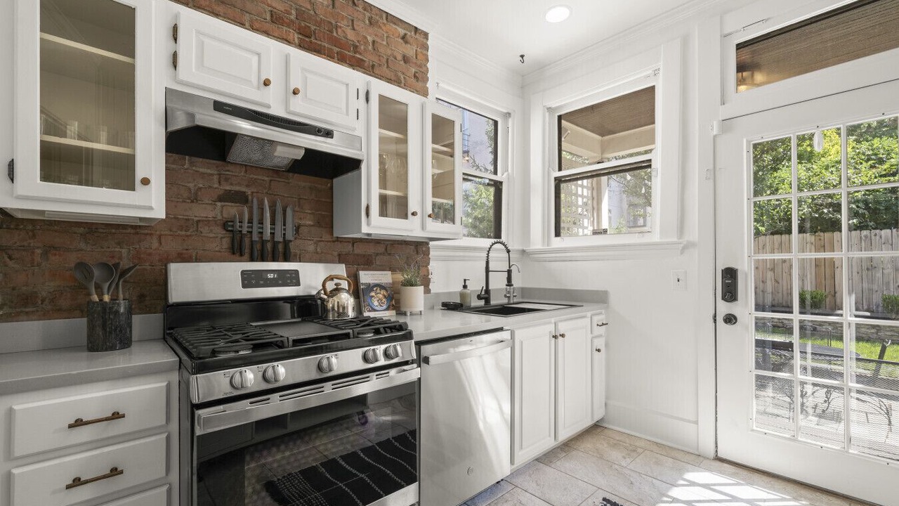 Photo of Kitchen in East Walnut HIlls