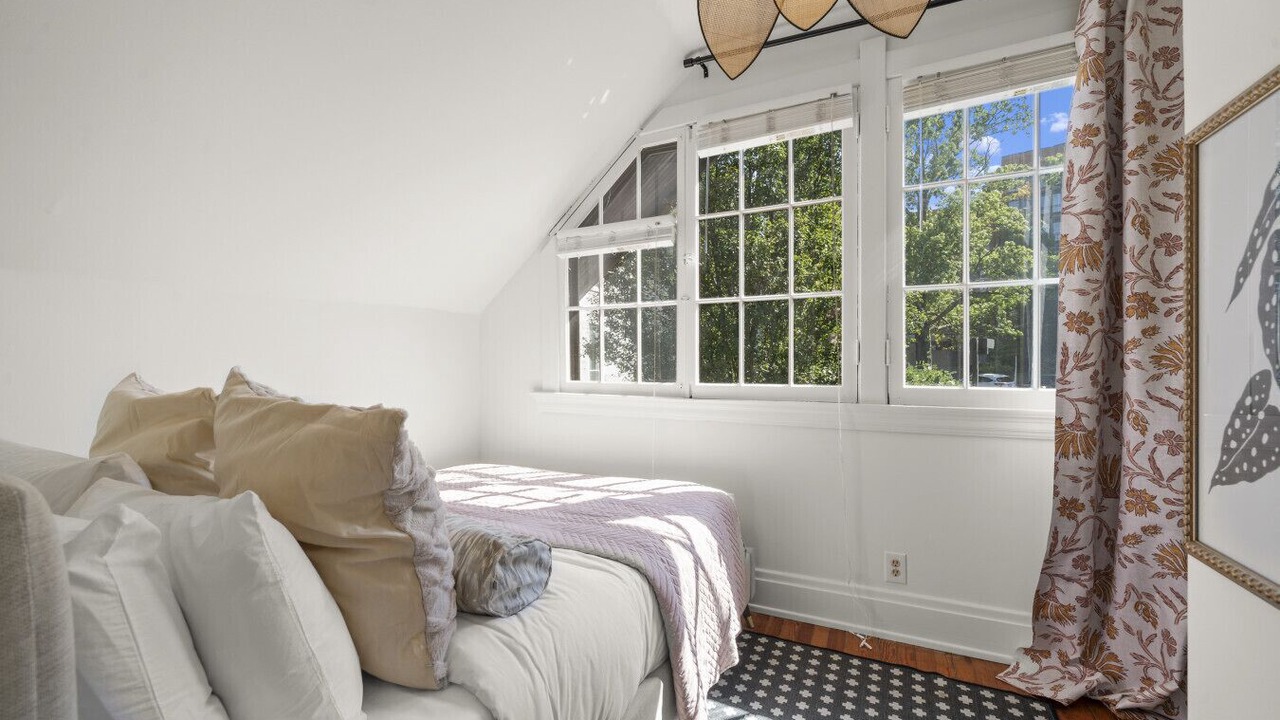 Photo of Bedroom in East Walnut HIlls
